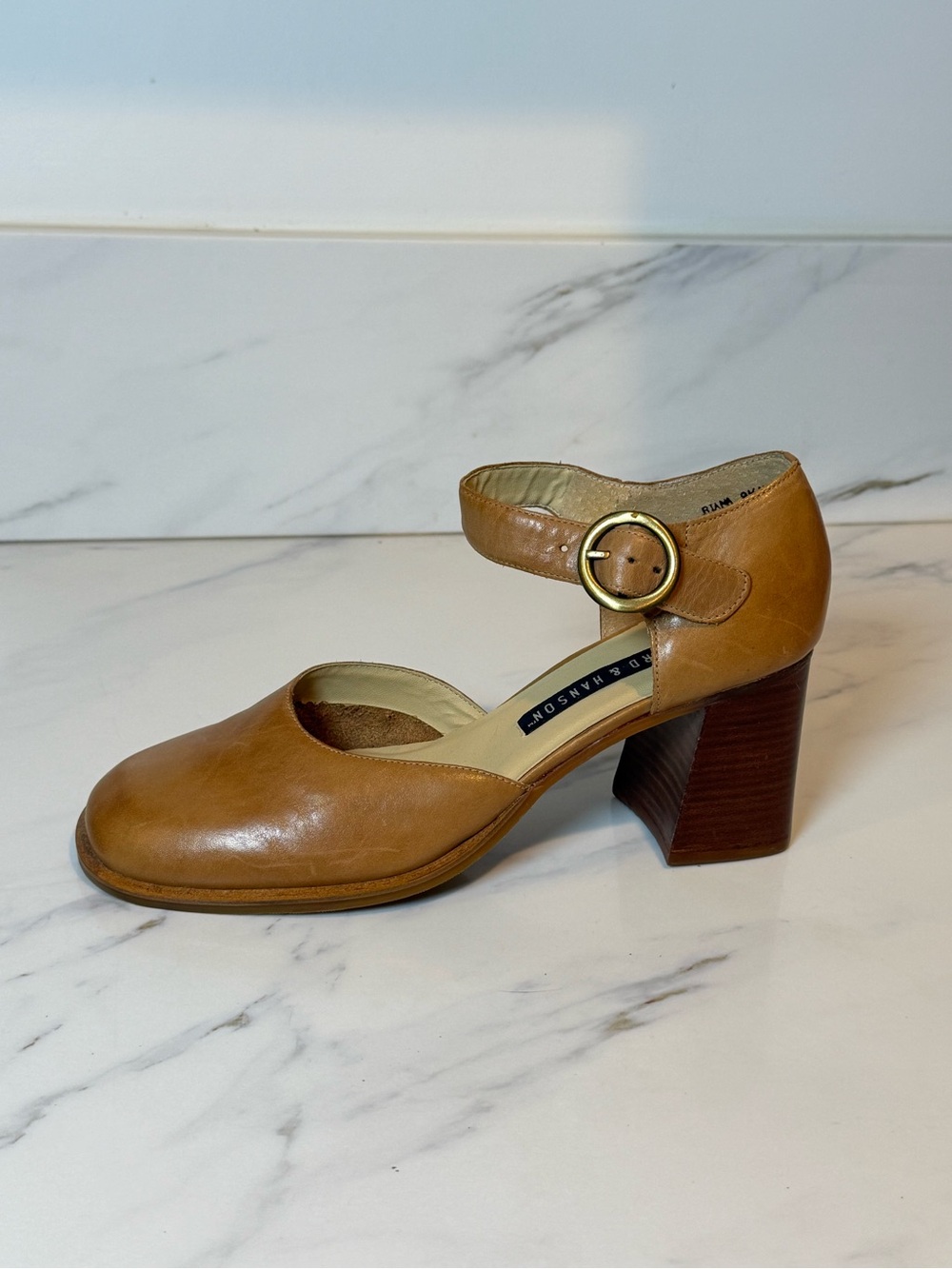 Vintage leather hillard and Hanson  block mary Jane heel
